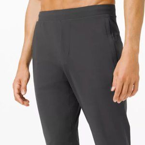 Lululemon Surge Shorter Length Joggers NWOT Large